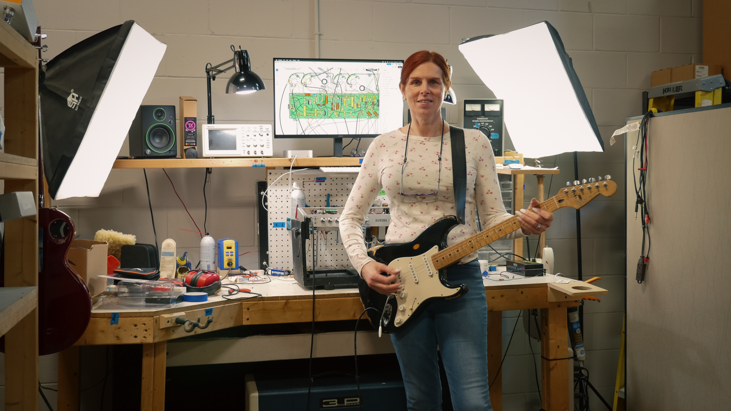 Dylana Scott testing a guitar through a 3rd Power amplifier